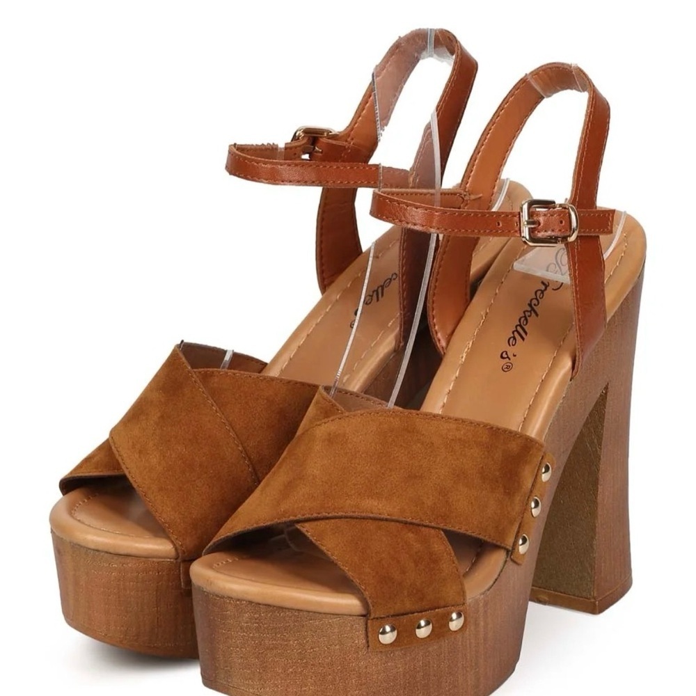 Breckelles Tan Platform Mules